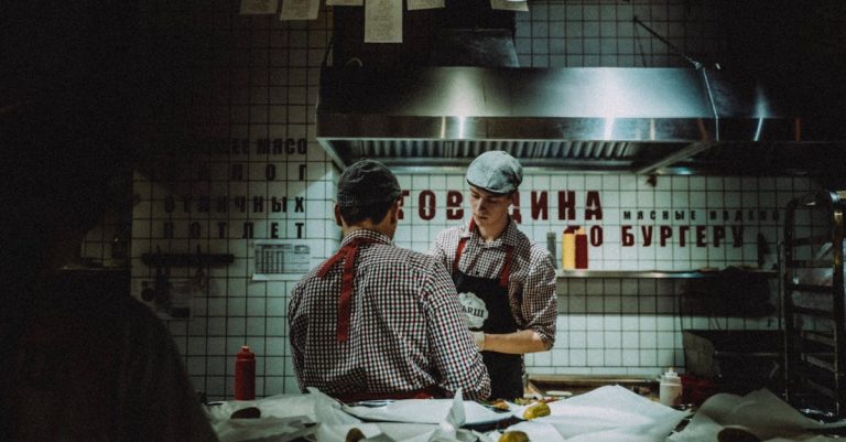 March Onboarding Blitz: Why a Fast Start is the Secret Weapon Against Spring Turnover