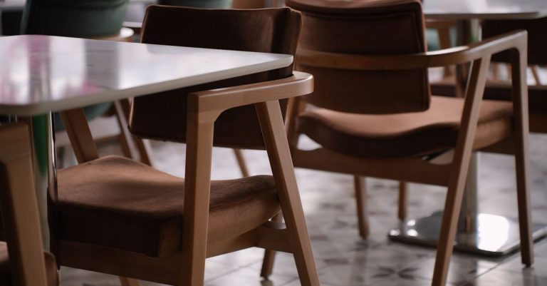 The Hidden Cost of Summer No-Shows: How Missed Shifts Drive Up Overtime for Small Cafes & Restaurants (June 2026)