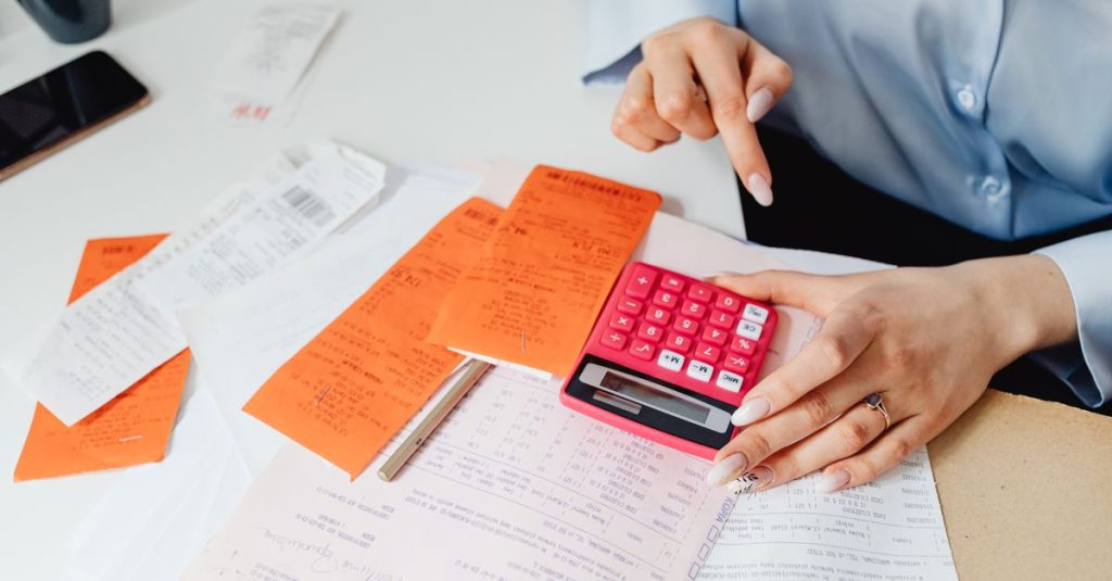 Overtime Pay for Tipped Employees: State-by-State Rules for Your Small Cafe & Bar (July 2026)